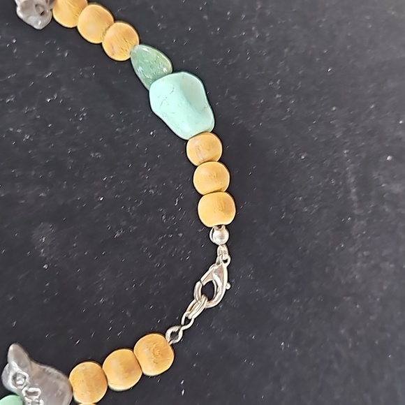 Turquoise Beaded & Wood Necklace - Picture 5 of 5